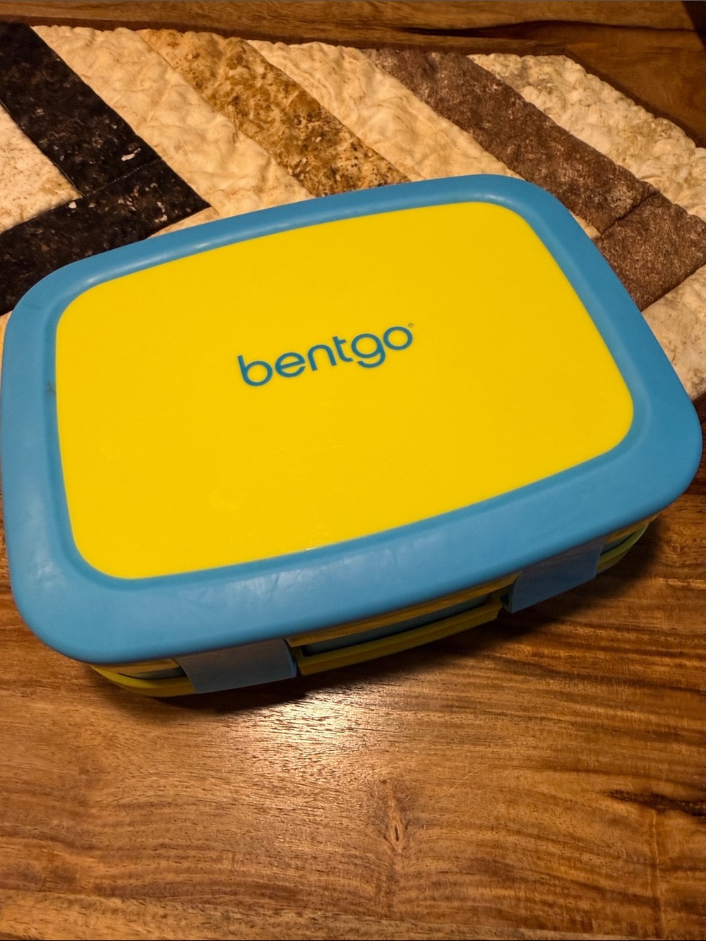 Bentgo Two-Tone Yellow & Blue Lunch Container